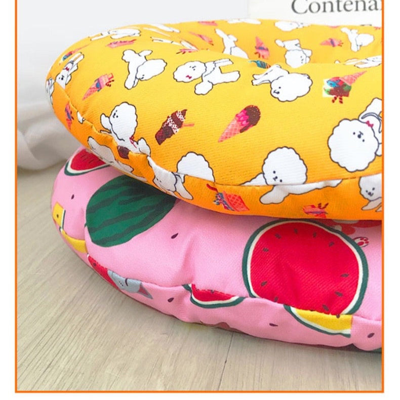 Cono isabelino para perros de peluche impermeable