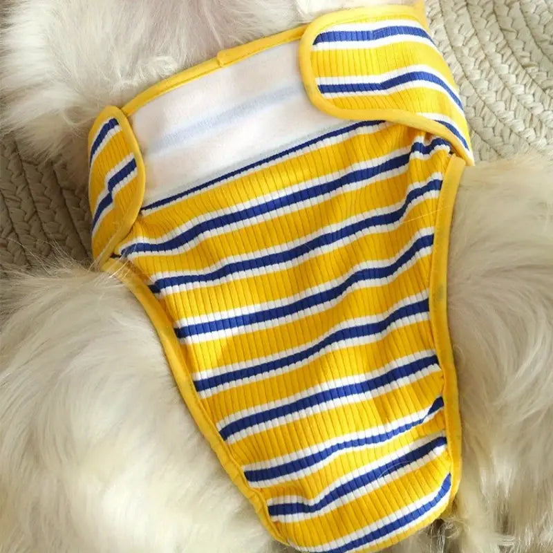 Traje para hembras en celo absorbente para perros medianos y grandes