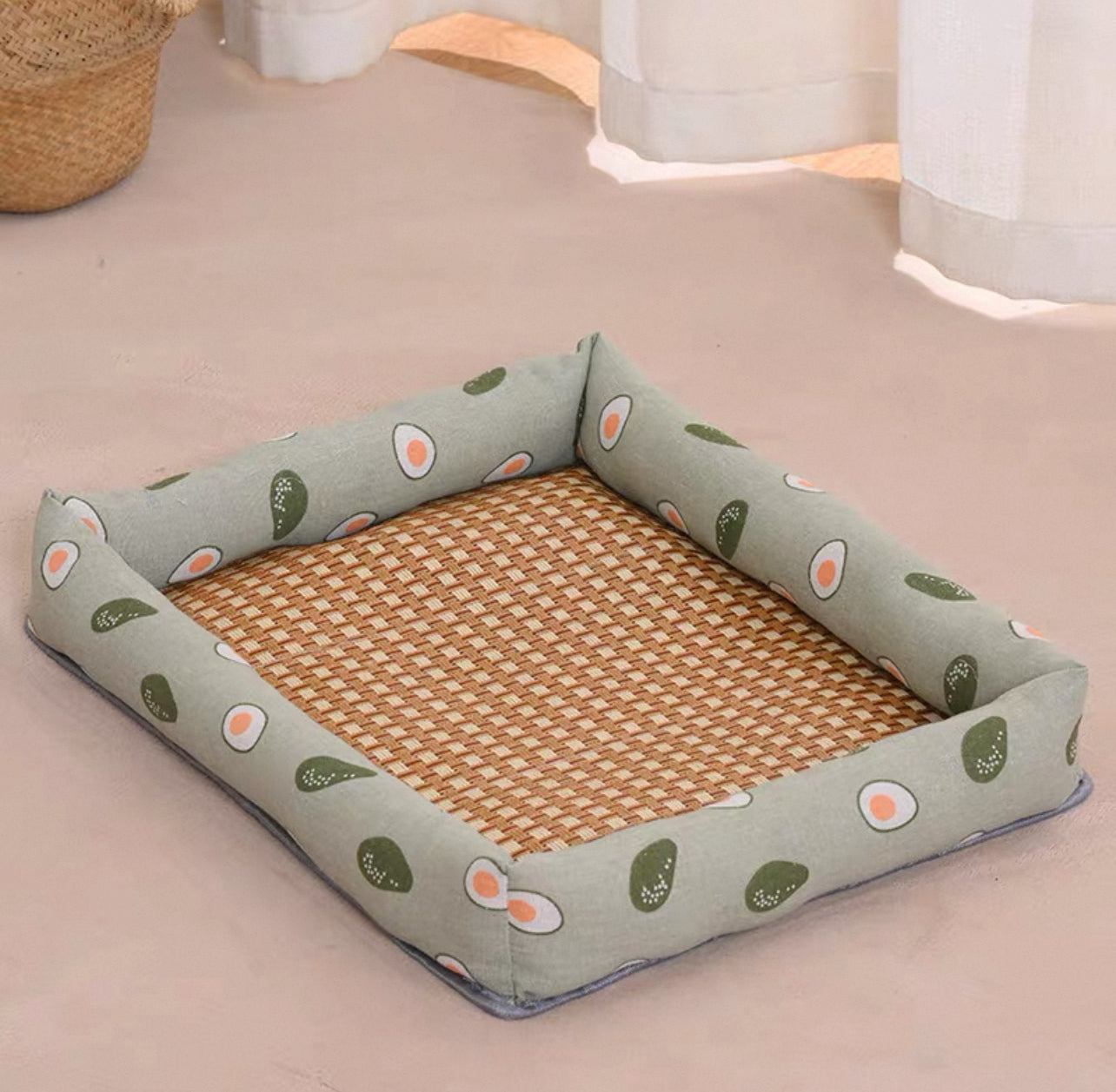 Cama de mimbre para gatos