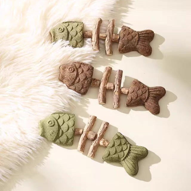 Catnip con forma de pescado para gatos