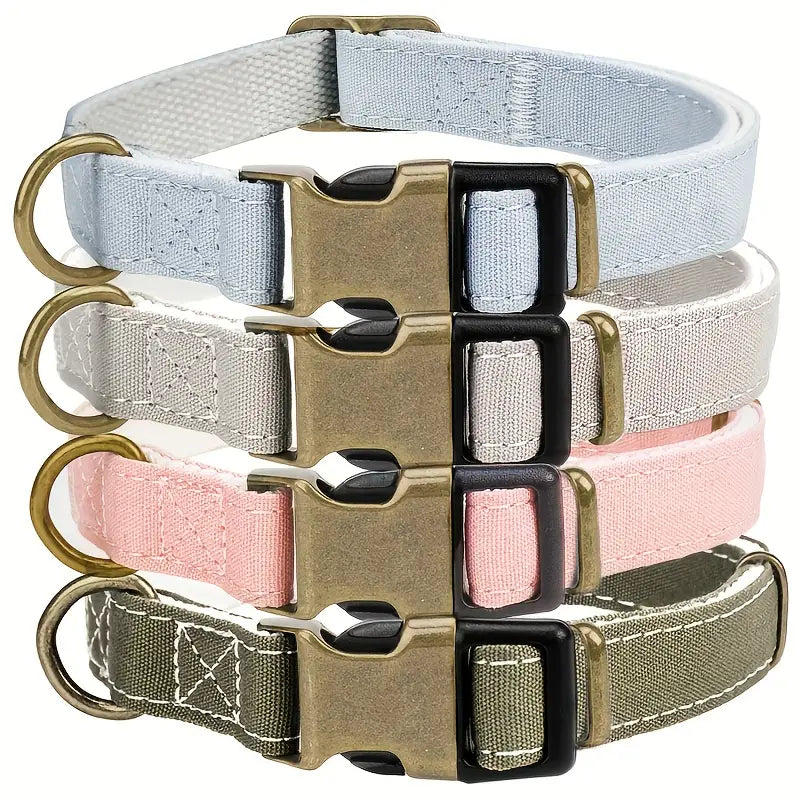 Collar de tela con correa