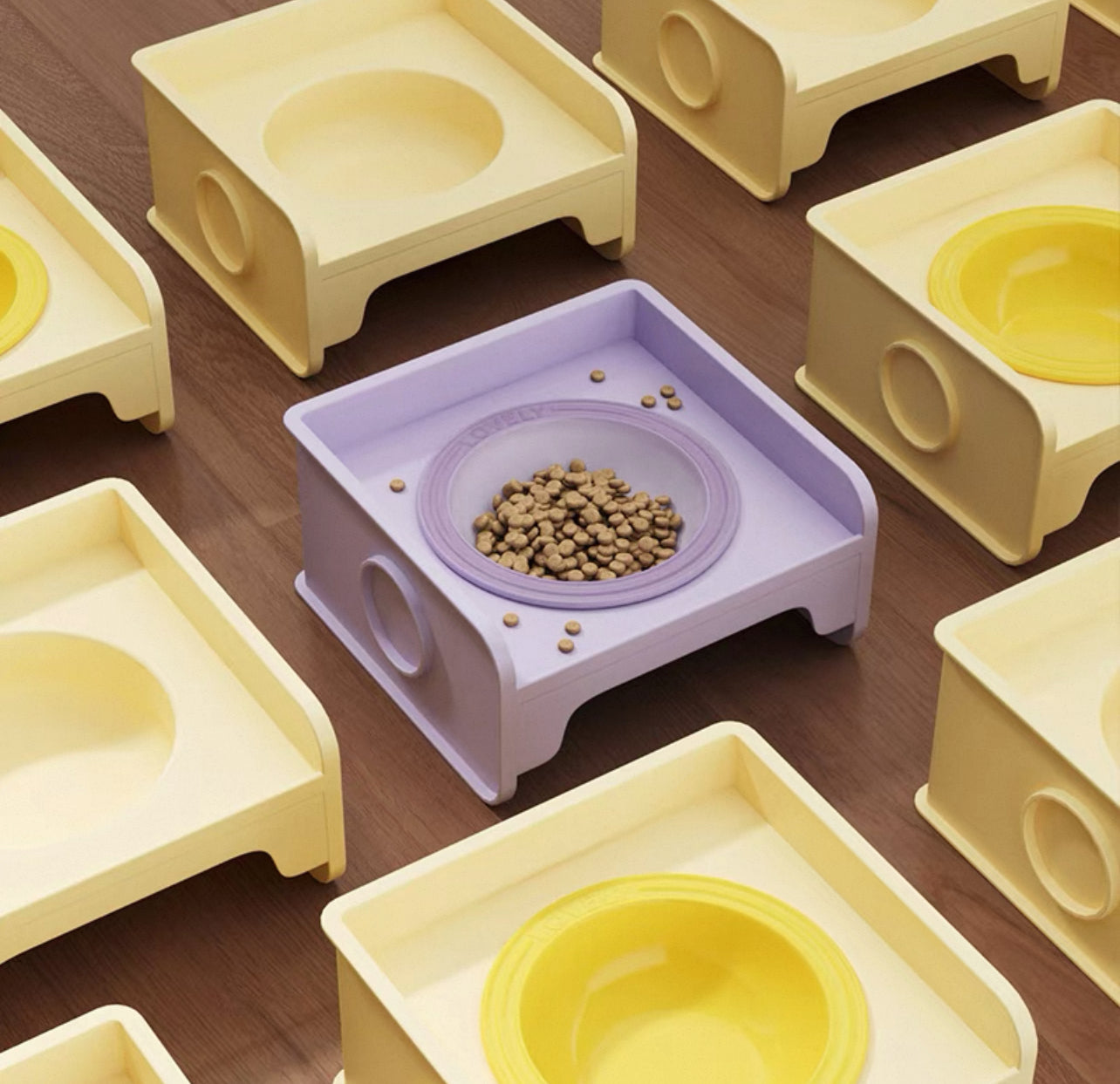 Plato de Ceramica con base desmontable plastica (Variedad de colores)