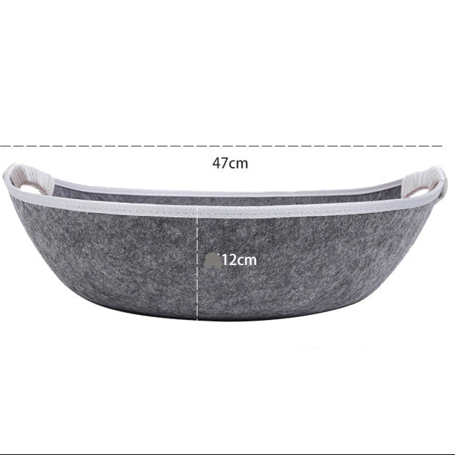 Cama estilo canasta de fieltro para gatos
