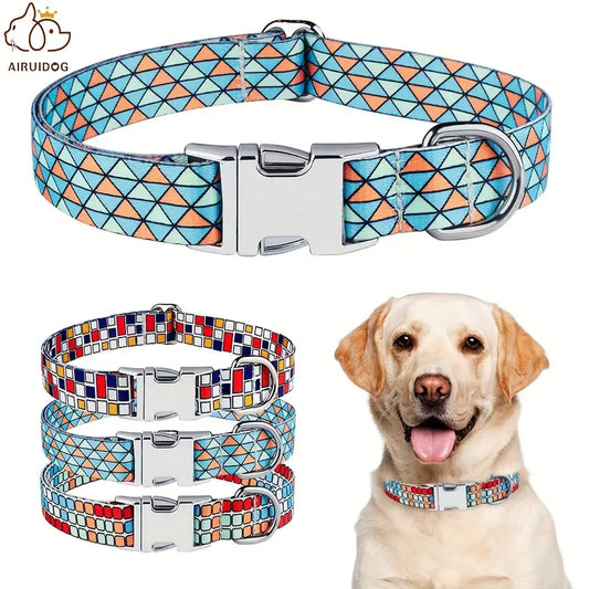 Collar estampado de acero para mascotas