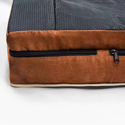 Cama para perros modelo M20 chocolate con forro lavable