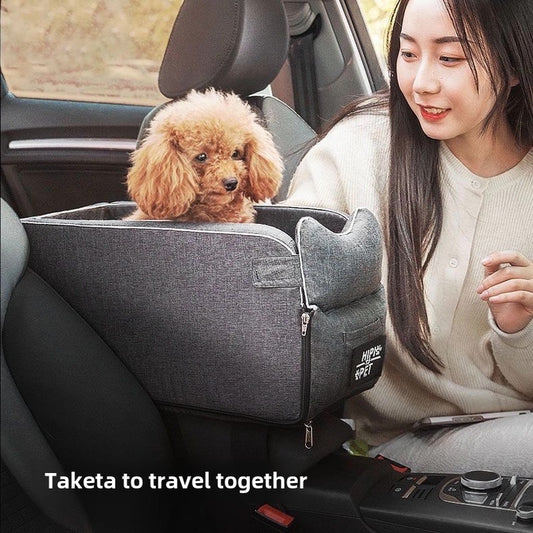 Asiento de auto central para mascotas #1