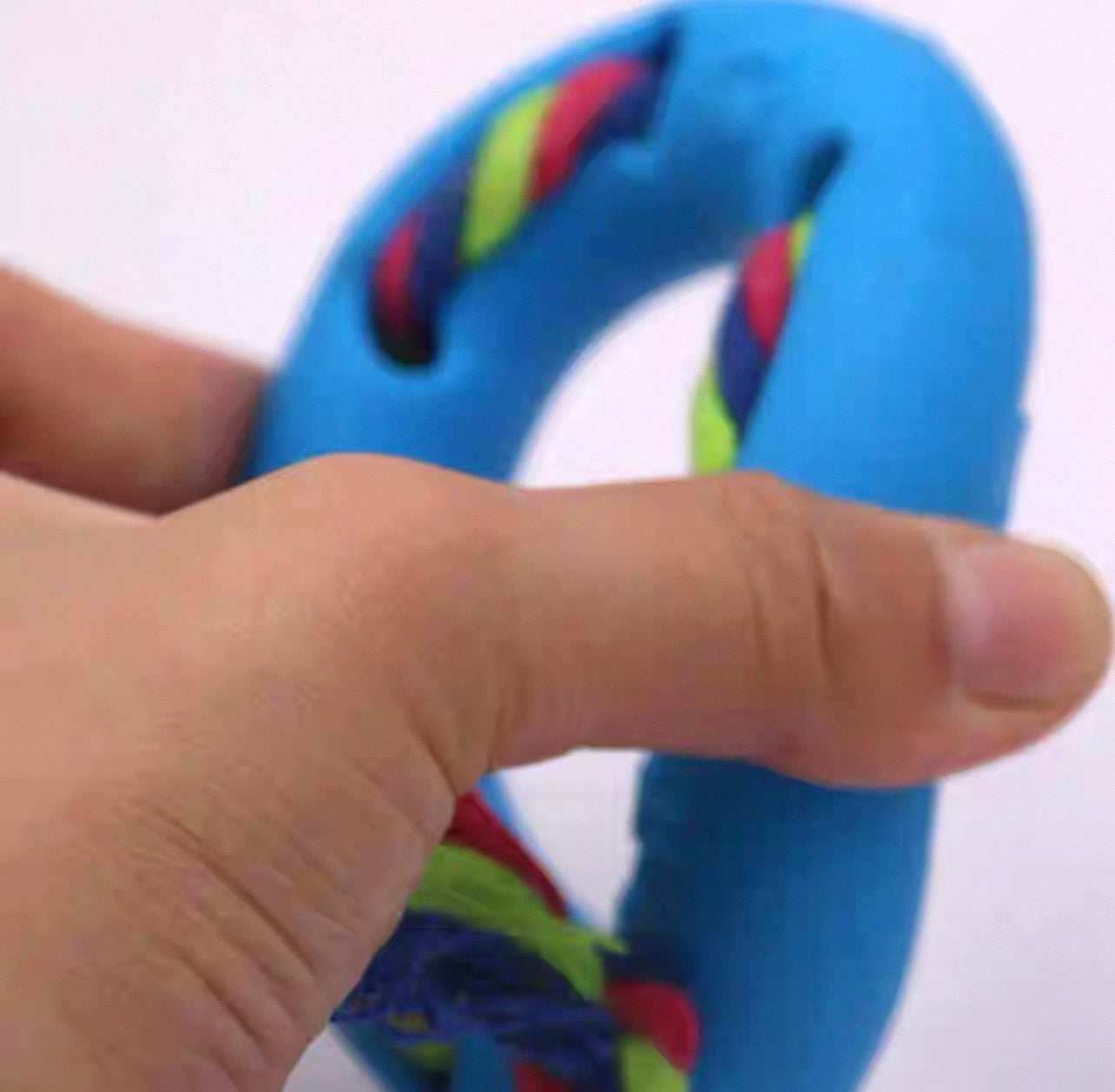 Juguete de perro aro de con cuerda para morder