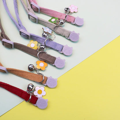Collar para gatos con dije de flor