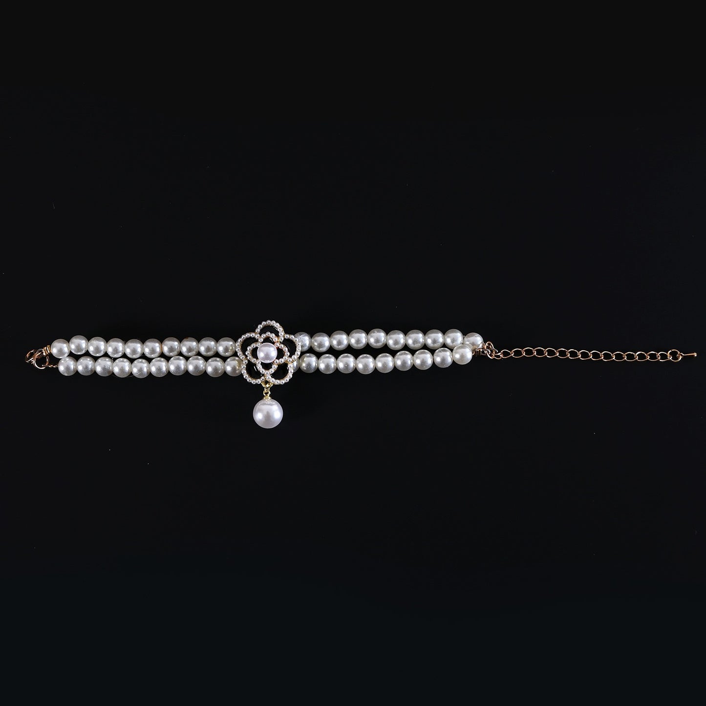 Collar brillante flor de perlas para mascotas