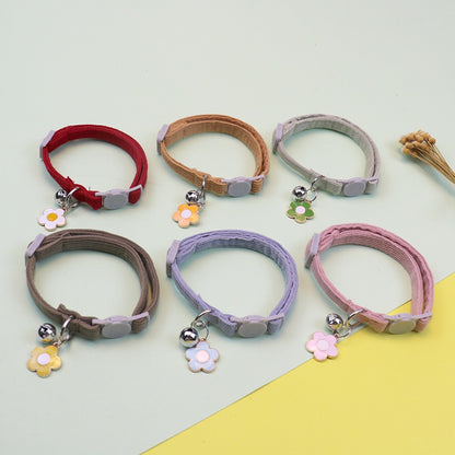 Collar para gatos con dije de flor