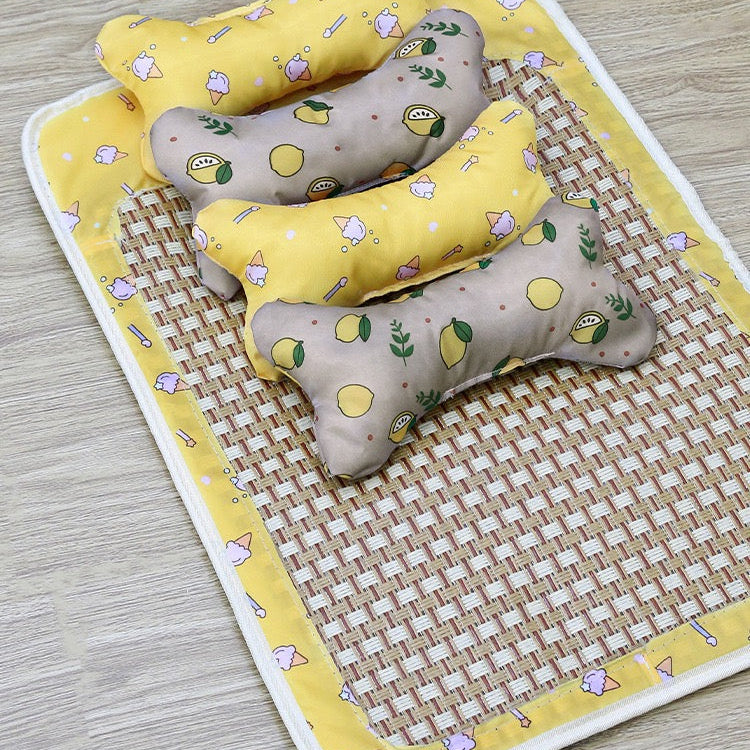 Cama de mimbre para mascotas (Dos tamaños disponibles)