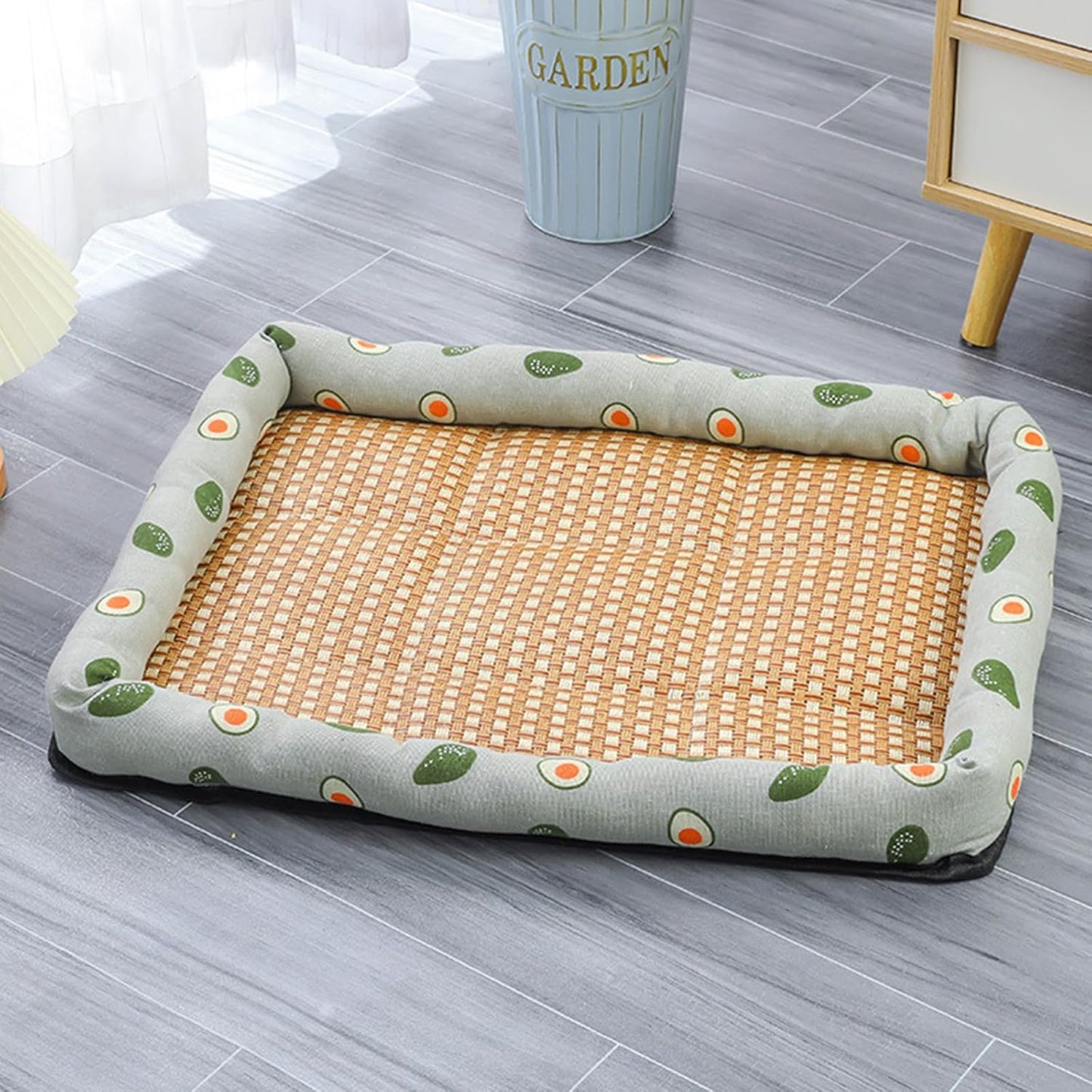 Cama de mimbre para perros