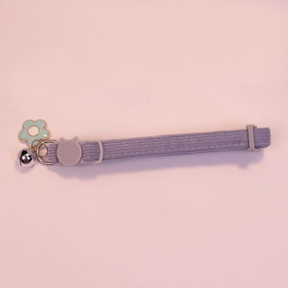 Collar para gatos con dije de flor