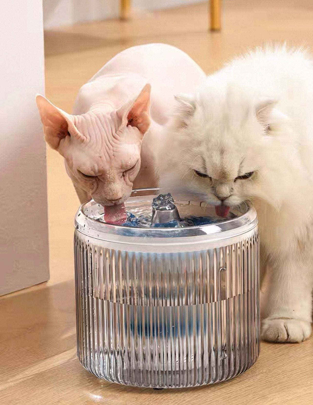 Fuente eléctrica para mascotas 2.6 litros Modelo WF090