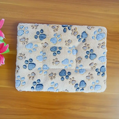 Mantita de franela para gatos y perros