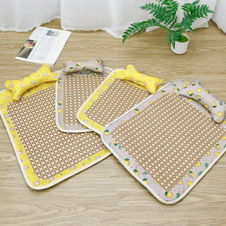 Cama de mimbre para mascotas (Dos tamaños disponibles)