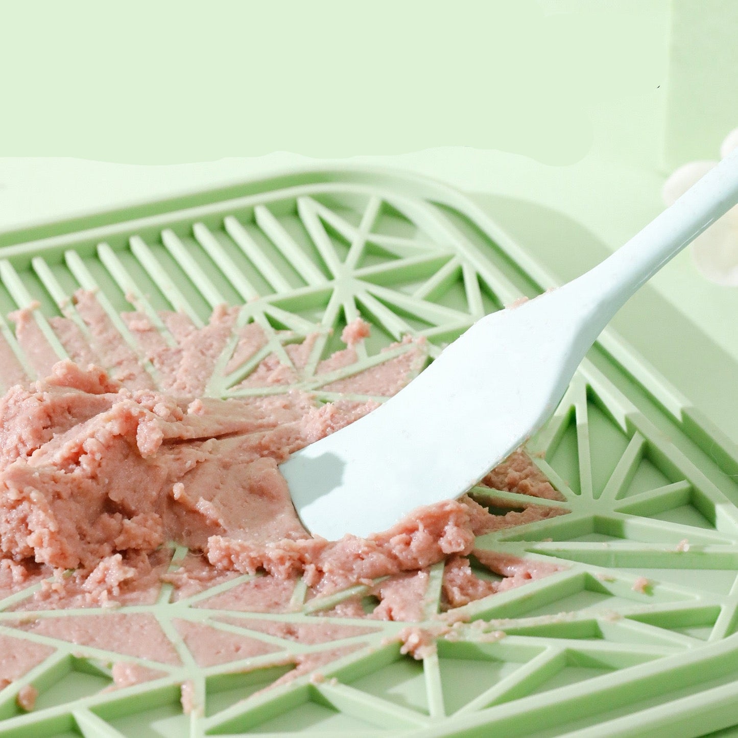 Lick mat cuadrado de colores para mascotas