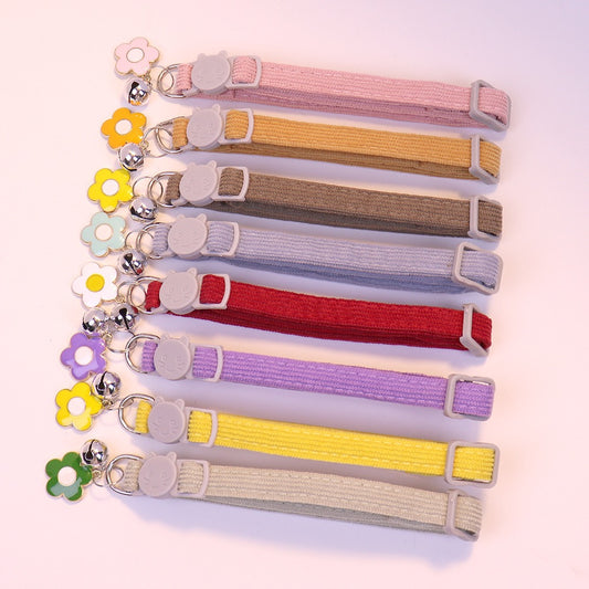 Collar para gatos con dije de flor