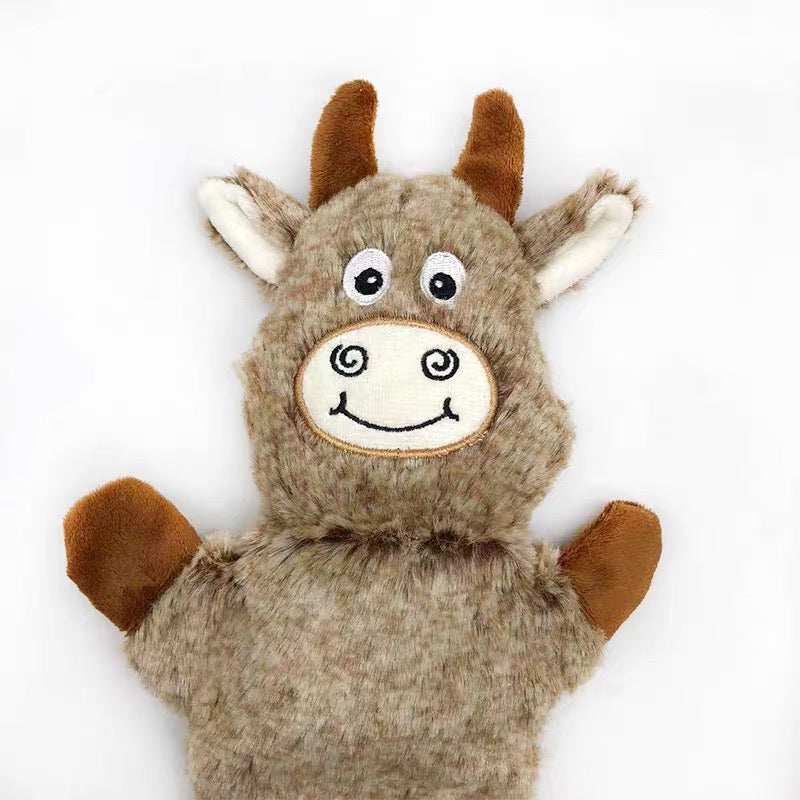 Juguetes de peluches variados para perros