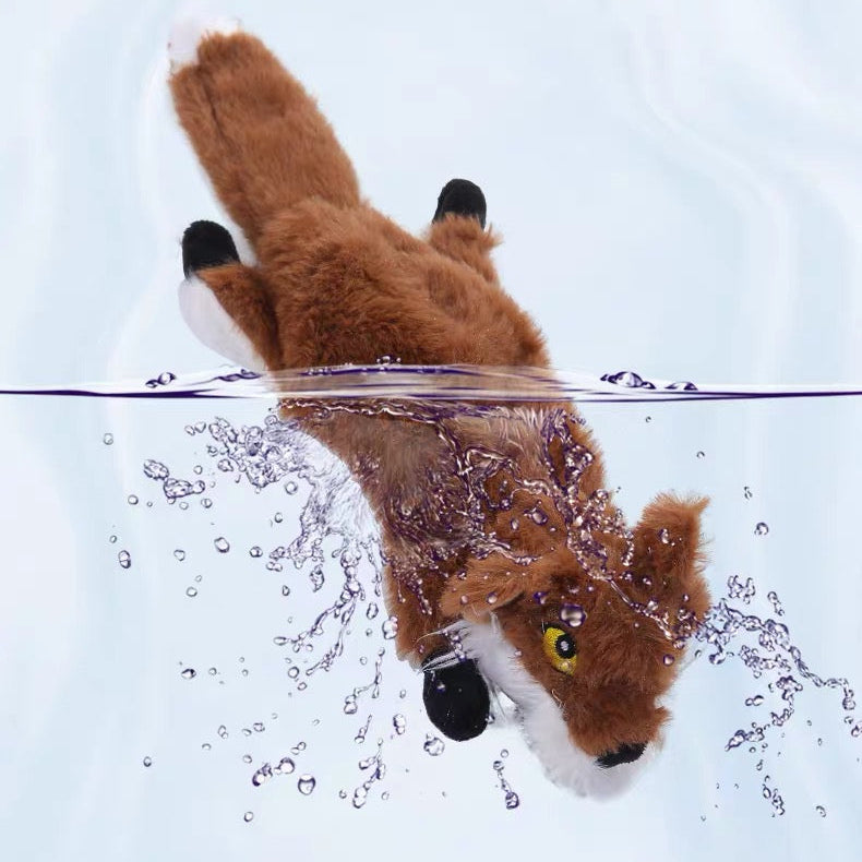 Juguetes de peluches variados para perros