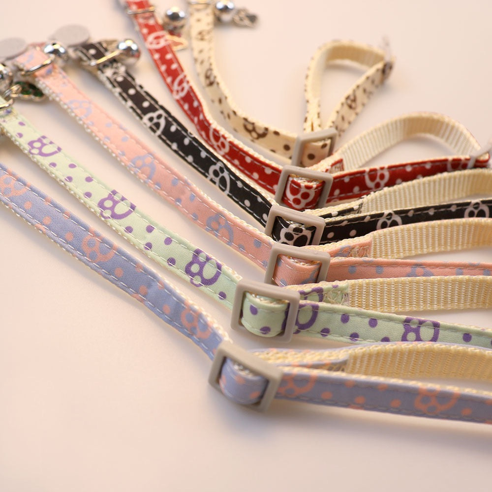 Collar para gatos con dije de huellita