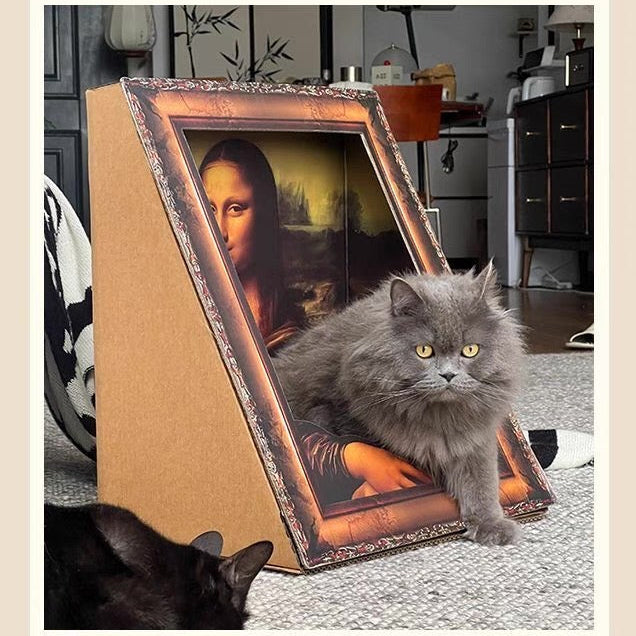 Rascador de cartón para gatos estilo monalisa triangular