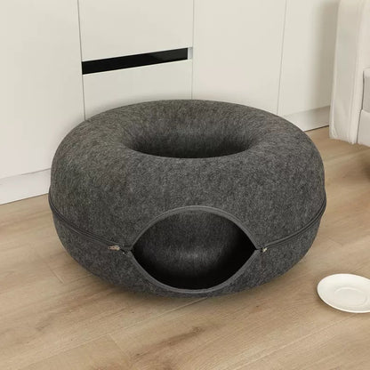 Túnel para gatos estilo dona de fieltro