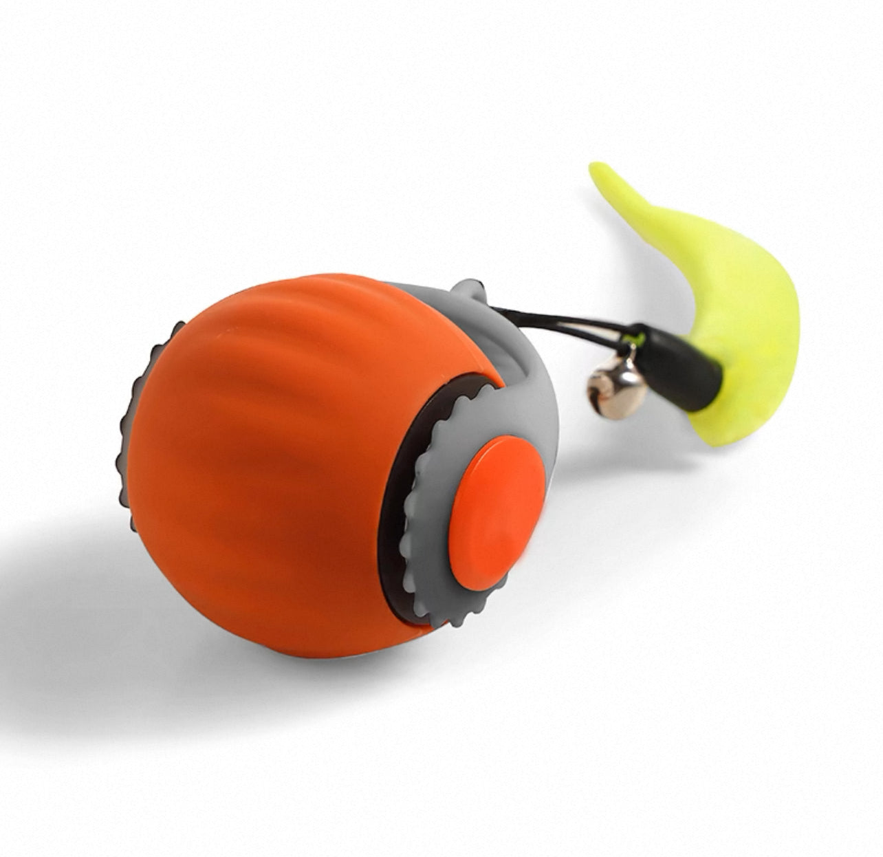 Pelota interactiva para gatos con pluma recargable