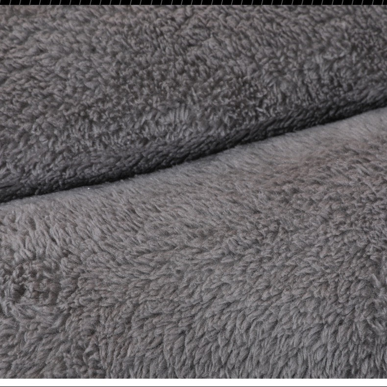 Cama cuadrada gris de huellita