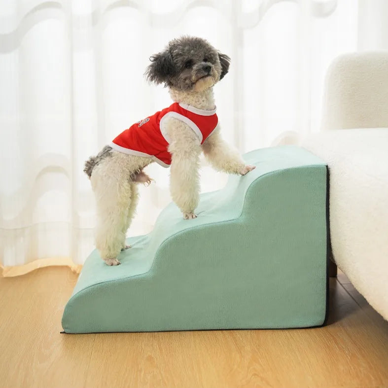 Escalera de foam beige para mascotas