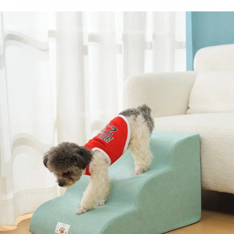 Escalera de foam beige para mascotas