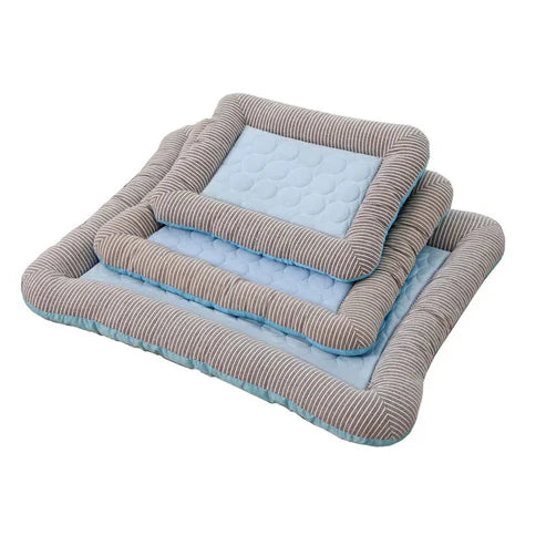 Cama fresca acolchada para mascotas
